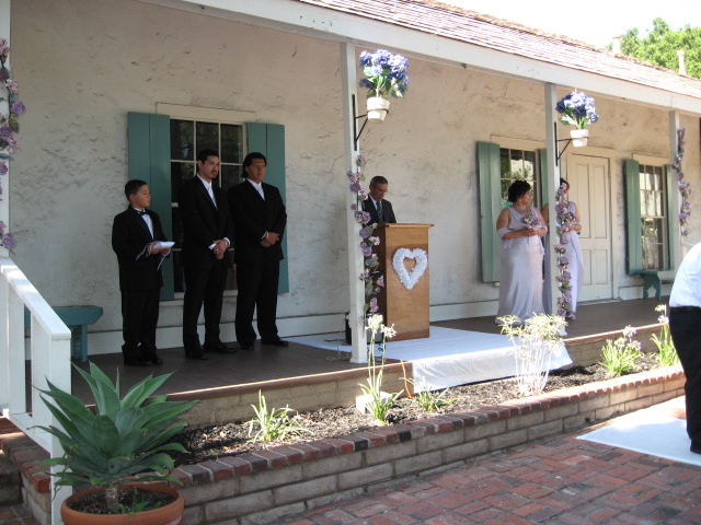 617x456 pixels (127K)